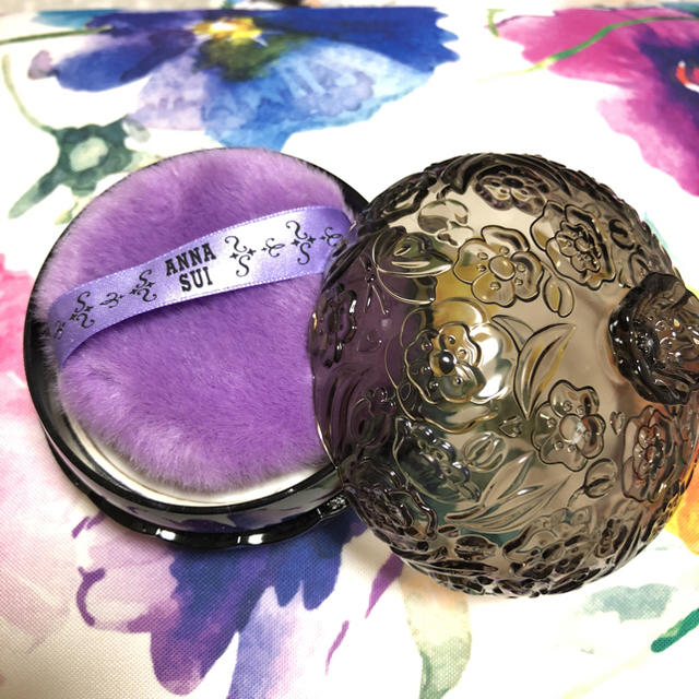 ANNA SUI(アナスイ)のANNA SUI ルースフェイスパウダー コスメ/美容のベースメイク/化粧品(フェイスパウダー)の商品写真