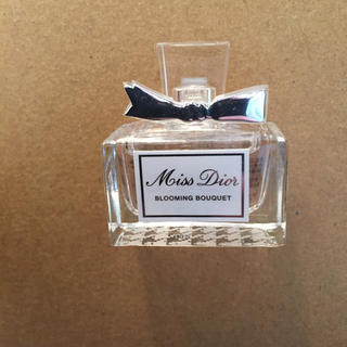 Dior - ミスディオール ブルーミングブーケ♡5ml♡の通販｜ラクマ