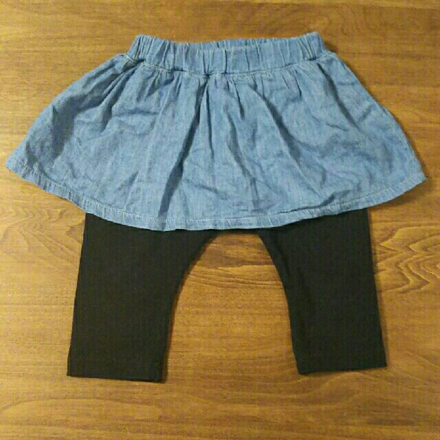 アカチャンホンポ(アカチャンホンポ)のアカチャンホンポレギンスつきスカート８０ キッズ/ベビー/マタニティのベビー服(~85cm)(スカート)の商品写真