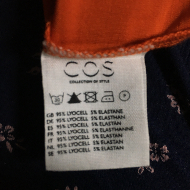 COS(コス)のぽろりんさま専用 cos ワンピース xs レディースのワンピース(ひざ丈ワンピース)の商品写真