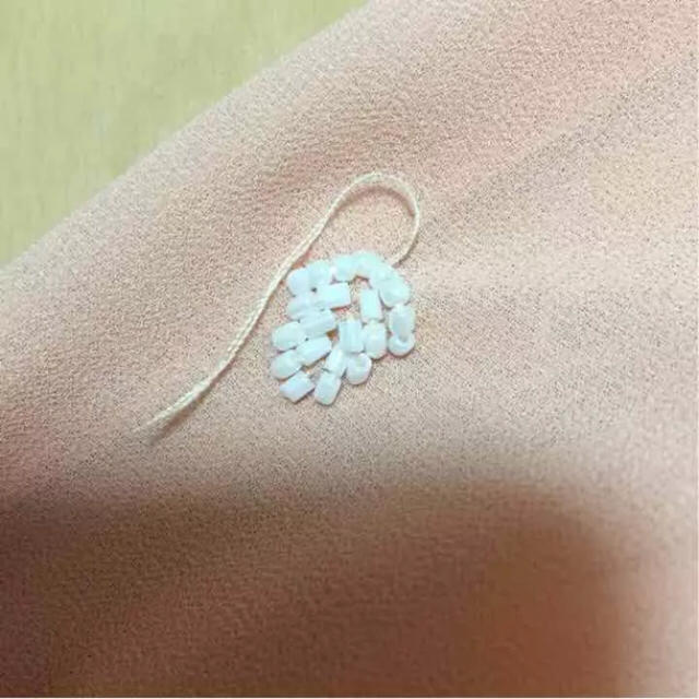 MERCURYDUO(マーキュリーデュオ)のセール中 MERCURY DUO ビーズ刺繍花柄ワンピース 結婚式 二次会 レディースのフォーマル/ドレス(ミニドレス)の商品写真