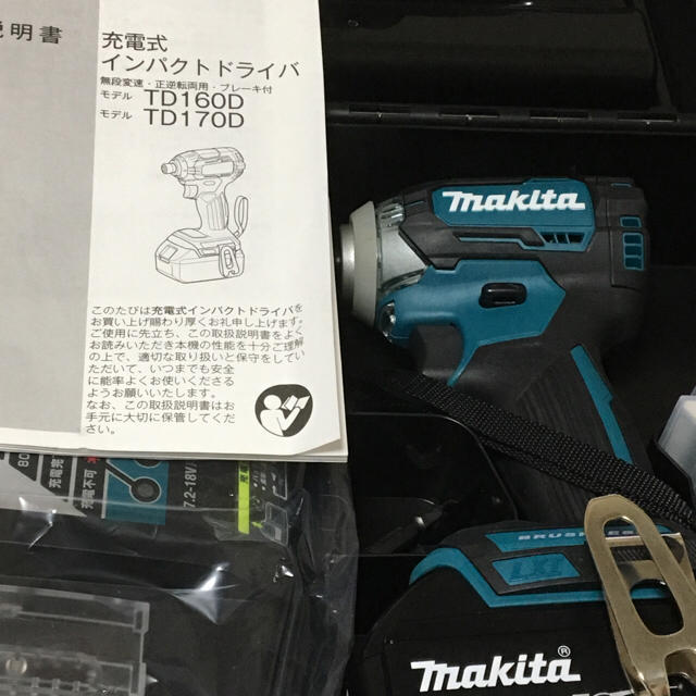 Makita(マキタ)のマキタ 充電式インパクトドライバ18V6.0Ah 自動車/バイクのバイク(工具)の商品写真