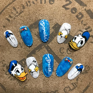 Disney(ディズニー)のディズニー ドナルド ネイルチップ コスメ/美容のネイル(つけ爪/ネイルチップ)の商品写真
