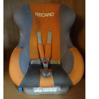 レカロ(RECARO)のチャイルドシート(自動車用チャイルドシート本体)