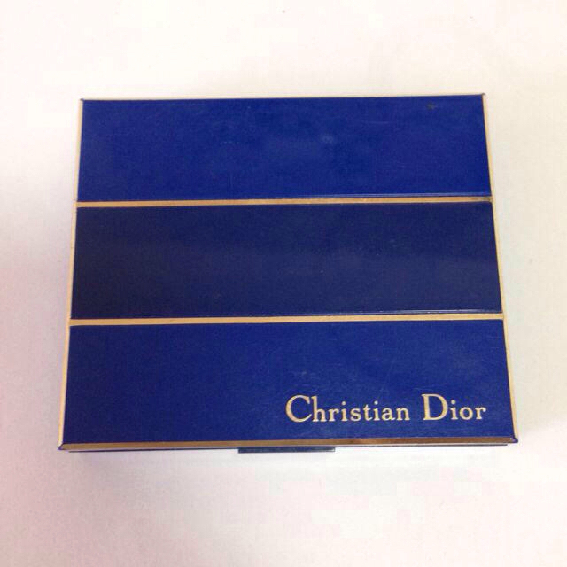 Christian Dior(クリスチャンディオール)のCristian Dior  シャドー コスメ/美容のベースメイク/化粧品(その他)の商品写真