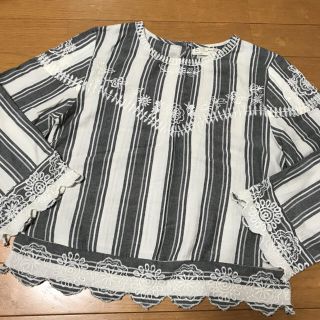 ザラキッズ(ZARA KIDS)のZARA ストライプ刺繍ブラウス(ブラウス)