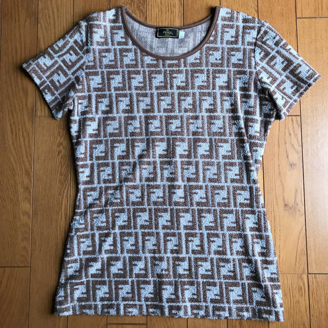 FENDI(フェンディ)の【FENDI：フェンディ】◆ロゴカットソー◆ レディースのトップス(Tシャツ(半袖/袖なし))の商品写真