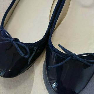 レペット(repetto)のレペットバレーシューズ、パテントネイビー42(バレエシューズ)