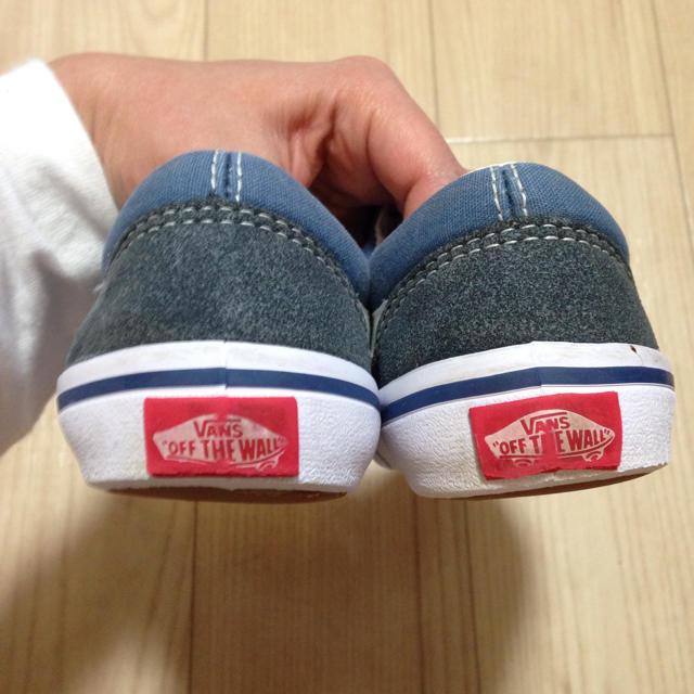 VANS(ヴァンズ)のVans OFF THE WALL kids old school  キッズ/ベビー/マタニティのキッズ靴/シューズ(15cm~)(スニーカー)の商品写真