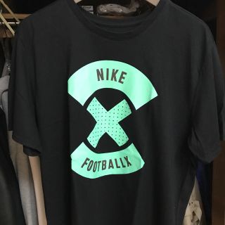 ナイキ(NIKE)のナイキ NIKE Tシャツ(Tシャツ/カットソー(半袖/袖なし))