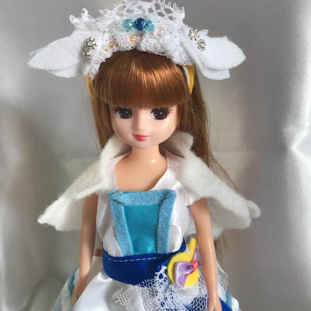 ハグっとプリキュア キュアアンジュ風 リカちゃん 服 Hugっとの通販 By Santana Yumeko S Shop ラクマ ハグっとプリキュア キュアアンジュ風 リカちゃん 服 Hugっとの通販 By Santana Yumeko S Shop ラクマ
