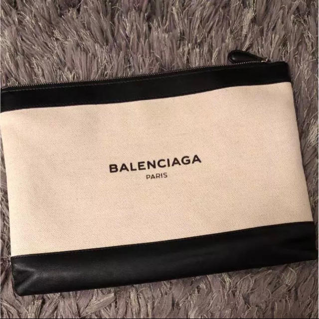 BALENCIAGA BAG(バレンシアガバッグ)のSERINA様専用☆ レディースのバッグ(クラッチバッグ)の商品写真