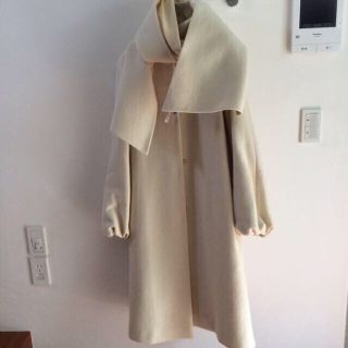 ニナリッチ(NINA RICCI)のお値下げ！ニナリッチ♡定価40万白コート(ロングコート)