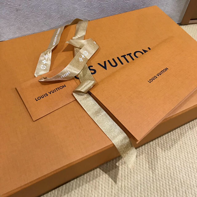 LOUIS VUITTON(ルイヴィトン)のルイヴィトン  マフラー メンズのファッション小物(マフラー)の商品写真