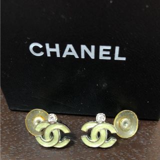 シャネル ピアス(グリーン・カーキ/緑色系)の通販 52点 | CHANELの ...