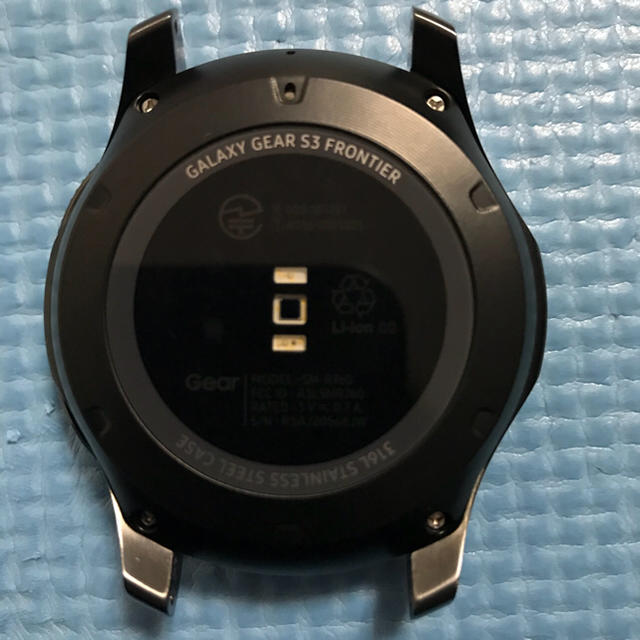 SAMSUNG(サムスン)のSAMSUNG GALAXY GEAR S3 Frontier スマホ/家電/カメラのスマートフォン/携帯電話(その他)の商品写真