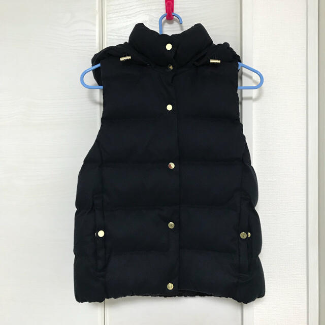 GU(ジーユー)のgu 2WAY中綿ベスト ネイビー M レディースのジャケット/アウター(ダウンベスト)の商品写真