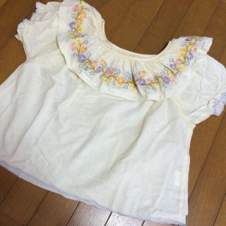 クリスプ(Crisp)の花柄 刺繍 トップス(シャツ/ブラウス(半袖/袖なし))