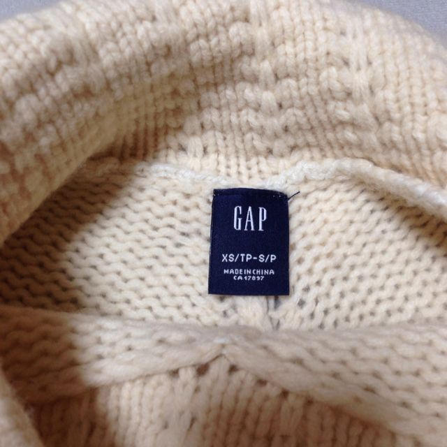 GAP(ギャップ)のGAPのポンチョ レディースのジャケット/アウター(ポンチョ)の商品写真