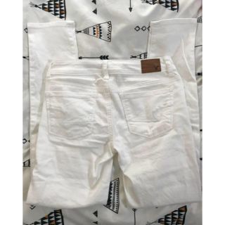 アメリカンイーグル(American Eagle)のAmerican Eagle white skinny(デニム/ジーンズ)