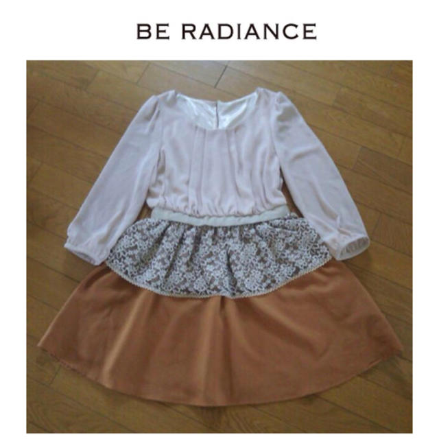 BE RADIANCE(ビーラディエンス)の定価13,650円♡新品♡BE RADIANCE♡レースペプラムの切替ワンピース レディースのワンピース(ひざ丈ワンピース)の商品写真