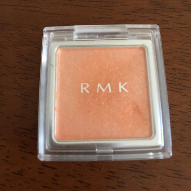 RMK(アールエムケー)のRMK 単色アイシャドウ シルバーオレンジ コスメ/美容のベースメイク/化粧品(アイシャドウ)の商品写真