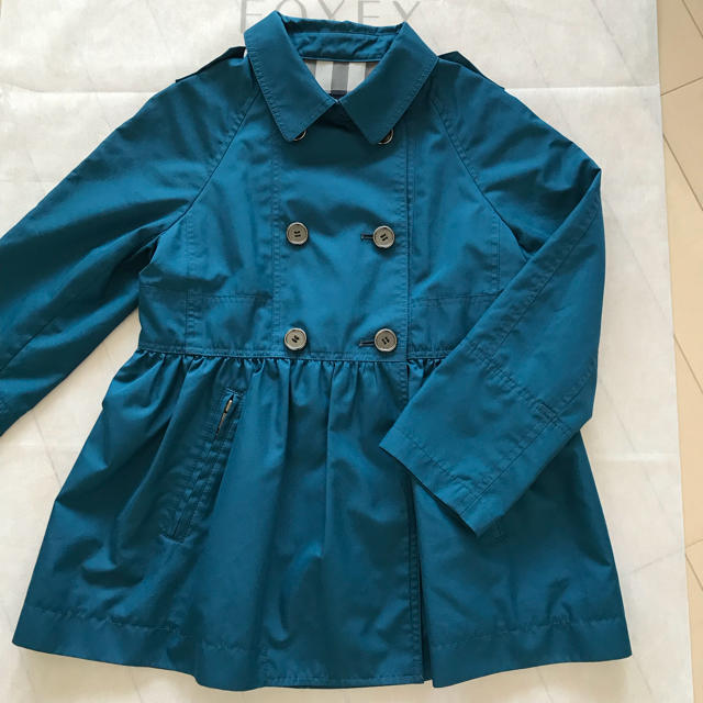 BURBERRY(バーバリー)のBurberry Children スプリングコート 120 未使用💕 キッズ/ベビー/マタニティのキッズ服女の子用(90cm~)(コート)の商品写真