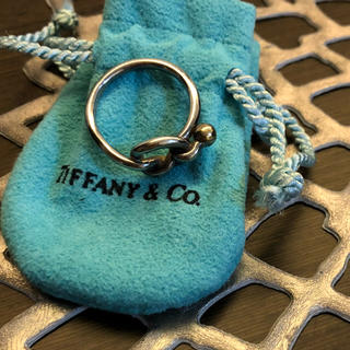 ティファニー(Tiffany & Co.)のティファニー ラブノット リング 値下げ中(リング(指輪))