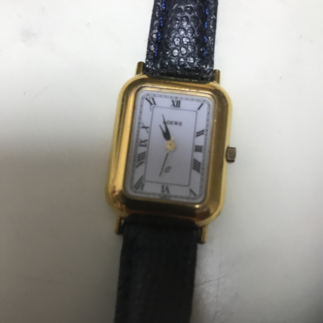 LOEWE - ロエベ時計の通販 by レオナルド's shop｜ロエベならラクマ