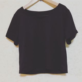 ショート丈トップス(Tシャツ(半袖/袖なし))