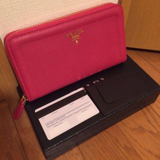 プラダ(PRADA)のeeeさま専用☆(財布)