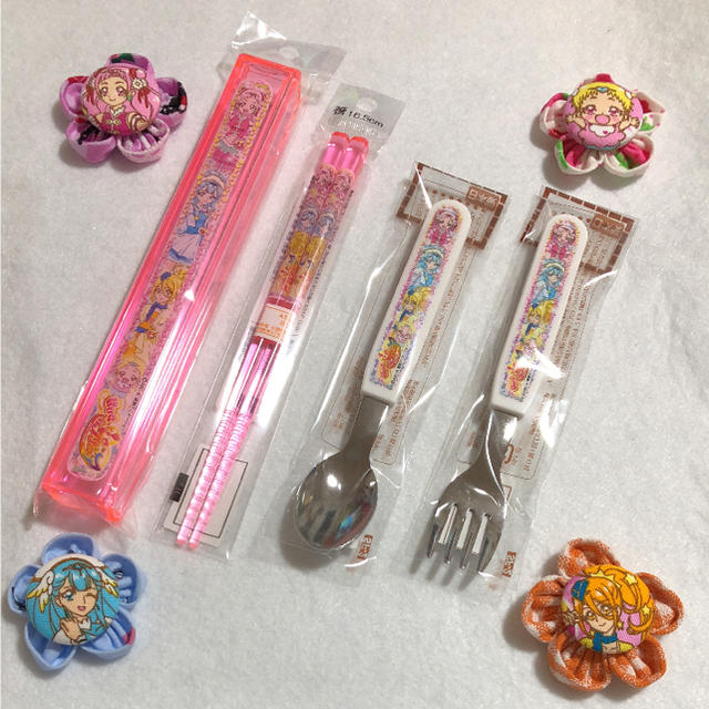 yoriyori様専用 はぐっとプリキュア   お箸セット 食器 エンタメ/ホビーのおもちゃ/ぬいぐるみ(キャラクターグッズ)の商品写真