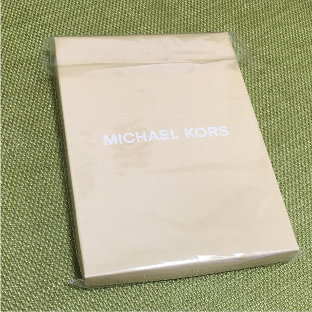 Michael Kors(マイケルコース)のマイケルコース♡パスポートケース レディースのファッション小物(ポーチ)の商品写真