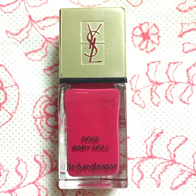 Yves Saint Laurent Beaute - イヴ・サンローラン ネイルポリッシュの通販 by ms shop｜イヴサンローラン