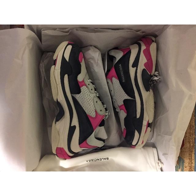 Balenciaga(バレンシアガ)の本物 balenciaga triple s Pink 42 メンズの靴/シューズ(スニーカー)の商品写真