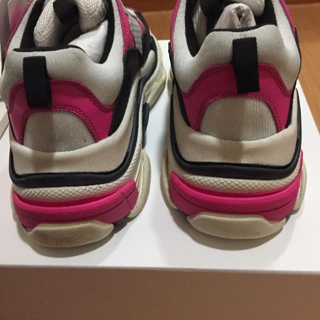 Balenciaga(バレンシアガ)の本物 balenciaga triple s Pink 42 メンズの靴/シューズ(スニーカー)の商品写真