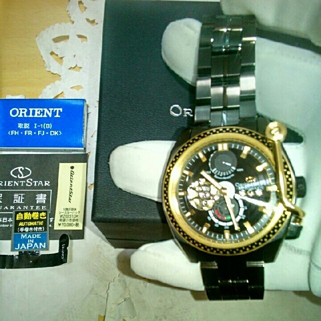 ORIENT(オリエント)のオリエントスター  腕時計  レトロフューチャー  新品  ターンテーブルモデル メンズの時計(腕時計(アナログ))の商品写真
