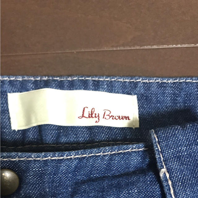 Lily Brown(リリーブラウン)のリリーブラウン ワイドパンツ レディースのパンツ(デニム/ジーンズ)の商品写真