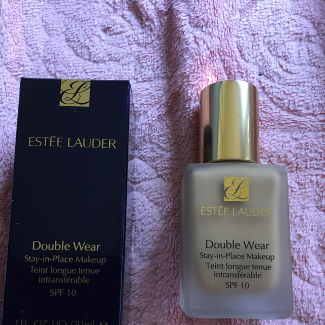 Estee Lauder(エスティローダー)のランディ様 専用エスティローダー ファンデーション  コスメ/美容のベースメイク/化粧品(ファンデーション)の商品写真