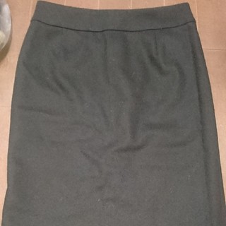 ビッキー(VICKY)のVICKY 黒ウール タイトスカート サイズ１(ひざ丈スカート)