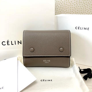 celine - CELINE <新品> ダブルボタン3つ折ミニ財布 スリの通販 by ...
