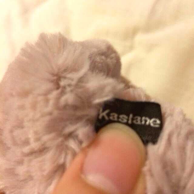 Kastane(カスタネ)のファーヘアバンド レディースのヘアアクセサリー(ヘアバンド)の商品写真