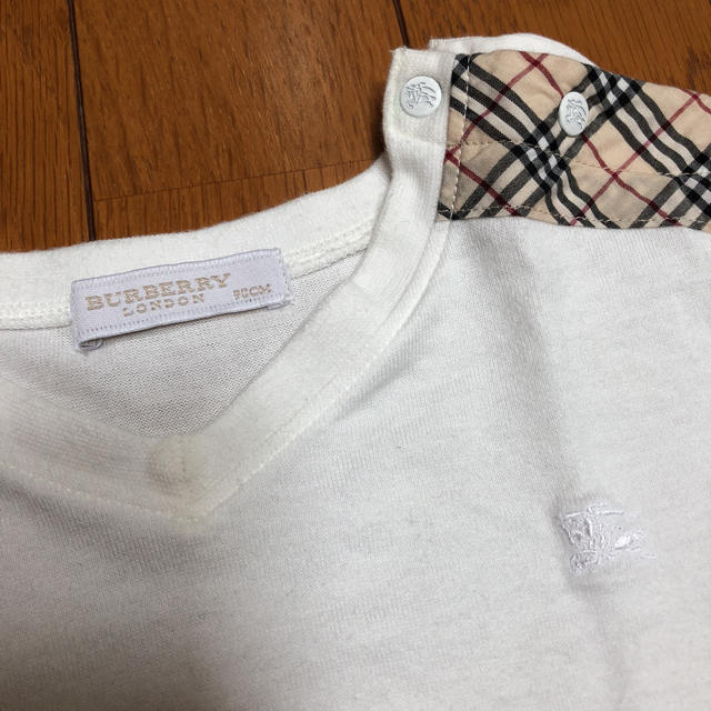 BURBERRY(バーバリー)のTシャツ キッズ/ベビー/マタニティのキッズ服男の子用(90cm~)(その他)の商品写真