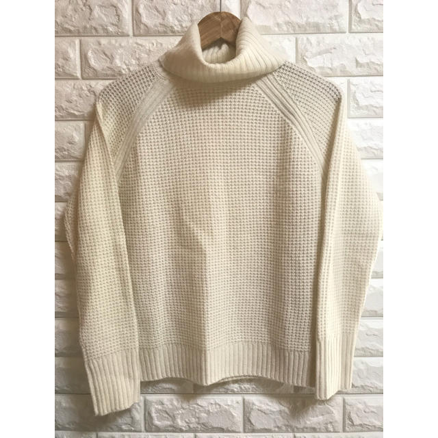 UNIQLO - ユニクロ タートルネックセーター(ワッフルニット)の UNIQLO - ユニクロ タートルネックセーター(ワッフルニット)の