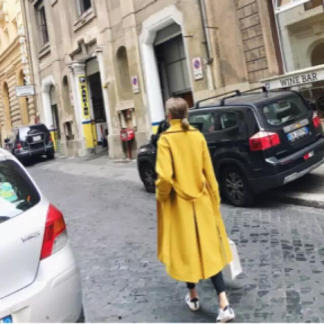 ZARA(ザラ)の今日だけ大幅値下げ！！大人気♡YELLOW COAT♡ レディースのジャケット/アウター(ロングコート)の商品写真