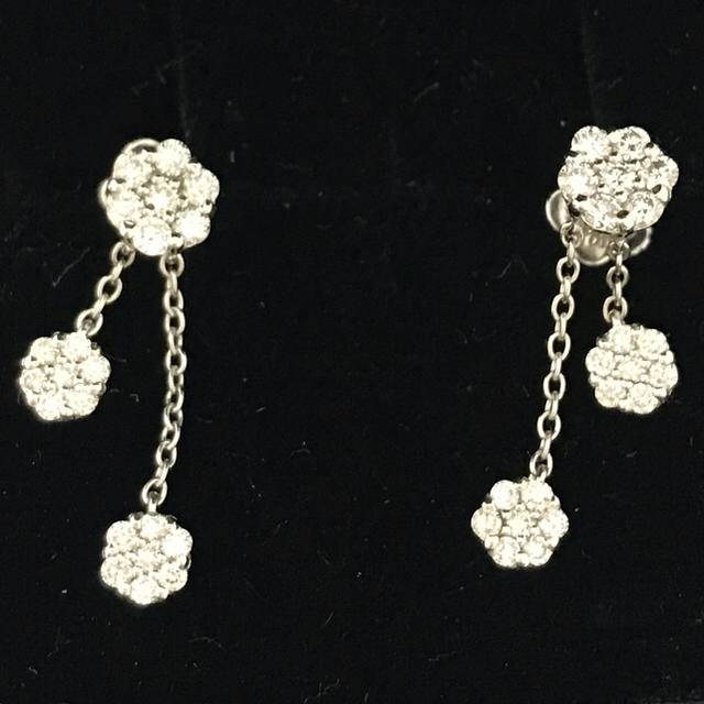 上品 研磨済 正規品 - PonteVecchio ポンテヴェキオ 花ピアス K18WG