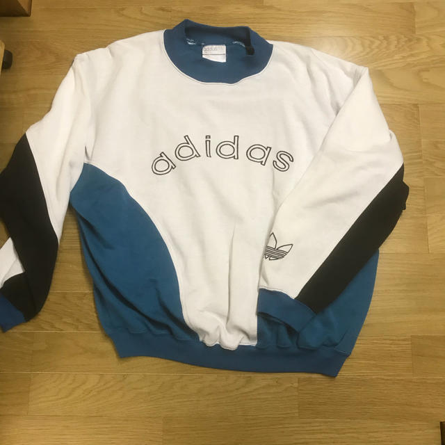 シンプルでおしゃれ トレーナー adidas 古着 | ccfl.ie