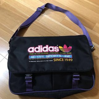 アディダス(adidas)のアディダス◎メッセンジャーバッグ(メッセンジャーバッグ)