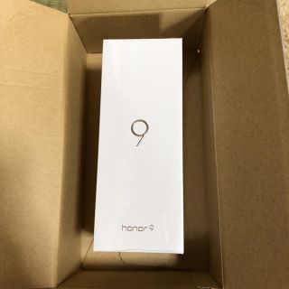 アンドロイド(ANDROID)のHuawei　honor9　simフリー  新品未開封(スマートフォン本体)