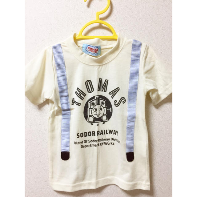 しまむら(シマムラ)の【新品】バースデー きかんしゃトーマスTシャツ キッズ/ベビー/マタニティのキッズ服男の子用(90cm~)(Tシャツ/カットソー)の商品写真